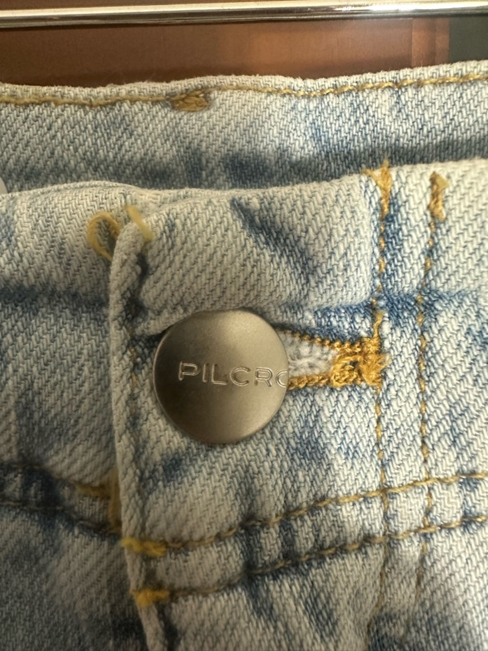 NWOT MISSING BRAND LABEL PILCRO JEANS - Picture 4 of 4